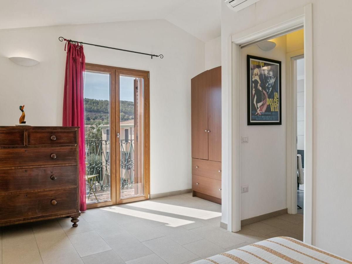 Belvilla By Oyo Casa Santa Giusta ボーザ エクステリア 写真