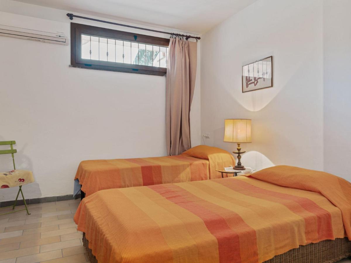Belvilla By Oyo Casa Santa Giusta ボーザ エクステリア 写真